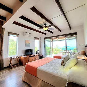 semilla-verde-boutique-hotel.puertoayorahotels.com/